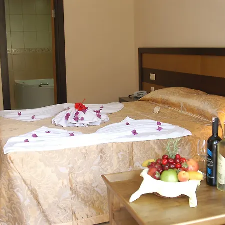 Tezcan Hotel