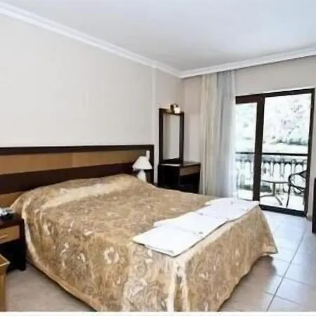 Tezcan 3*