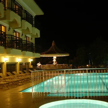 Tezcan Otel