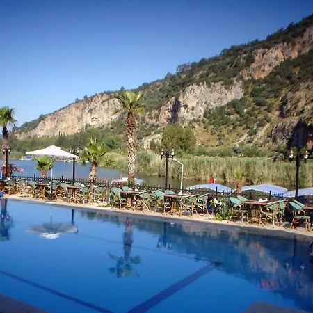 Hotel Tezcan 3*