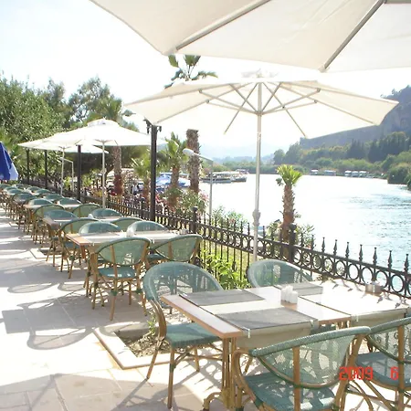 Tezcan Hotel 3*