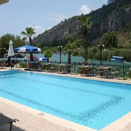 Hotel Tezcan 3*