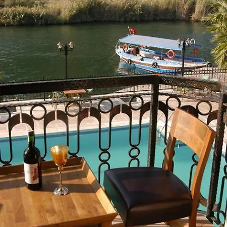 Hotel Tezcan