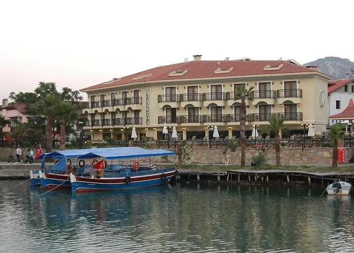 Hotell Tezcan 3*