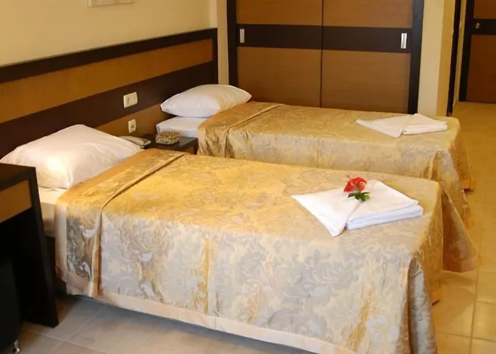 Hotell Tezcan 3*