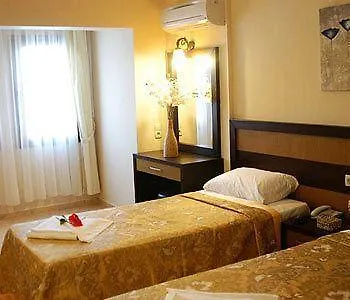 Hotell Tezcan 3*