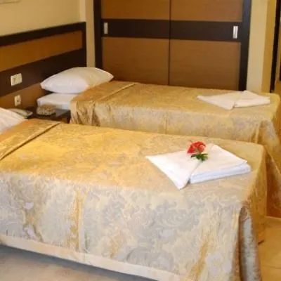 Hotell Tezcan 3*
