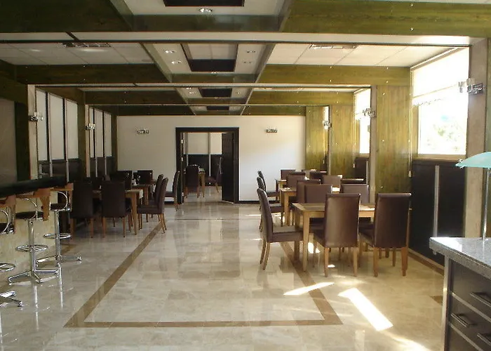 Hotell Tezcan 3*