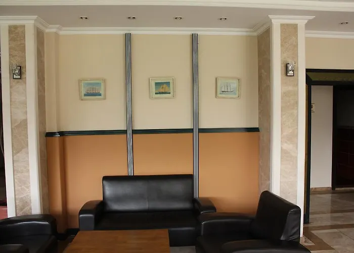 Hotell Tezcan 3*